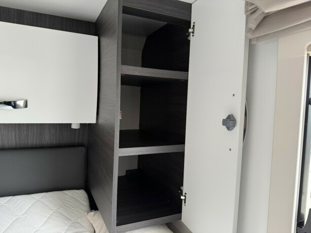 benimar-mileo-296-queensbed-senkeseng-truma-6eh-trefri-kan-leveres-p229-b-f248rerkort-diesel-2022-big-63