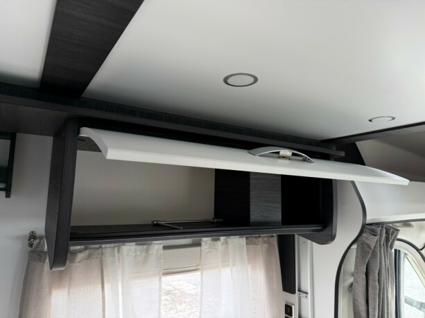 benimar-mileo-296-queensbed-senkeseng-truma-6eh-trefri-kan-leveres-p229-b-f248rerkort-diesel-2022-big-22
