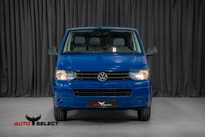 volkswagen-transporter-diesel-2010-big-3