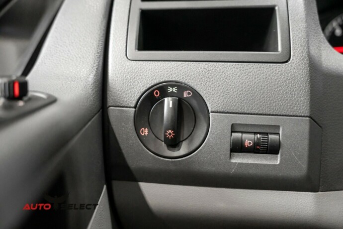 volkswagen-transporter-diesel-2010-big-21