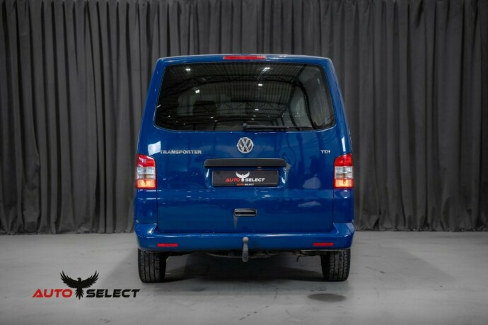 volkswagen-transporter-diesel-2010-big-7