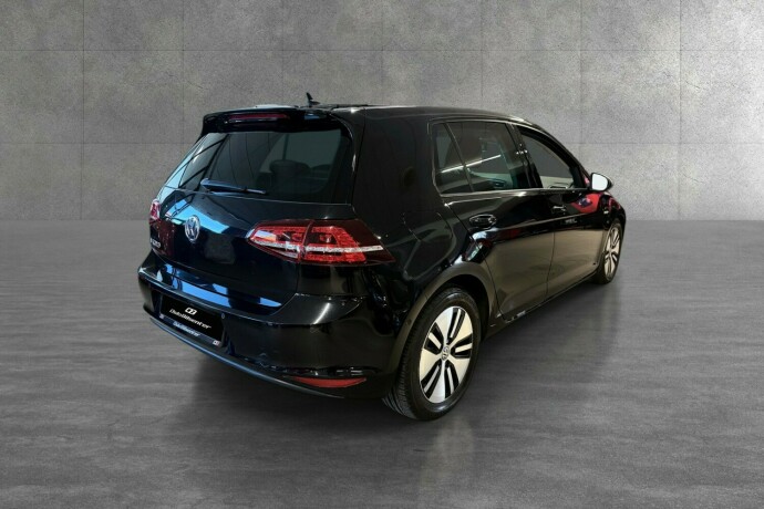 volkswagen-e-golf-vii-elektrisitet-2015-big-5