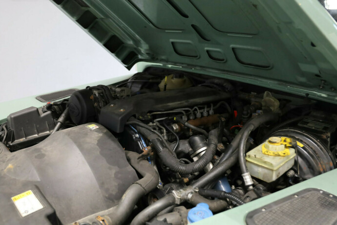 land-rover-defender-110-diesel-2007-big-13