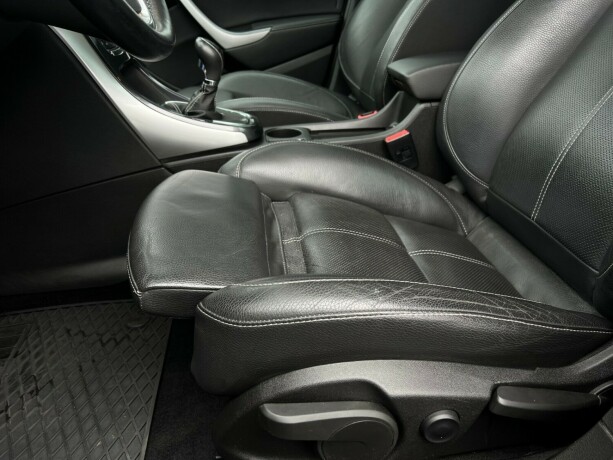 opel-astra-bensin-2013-big-26