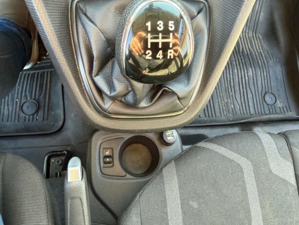 ford-transit-connect-diesel-2017-big-20