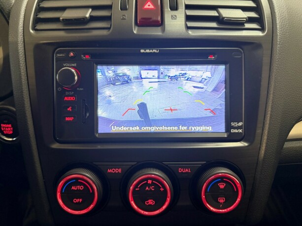 subaru-xv-bensin-2012-big-23