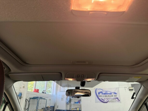subaru-xv-bensin-2012-big-33