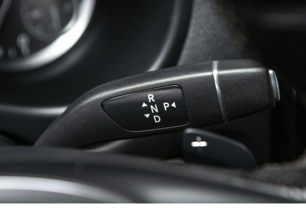 mercedes-benz-vito-119-diesel-2022-big-15