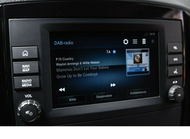 mercedes-benz-vito-119-diesel-2022-big-18