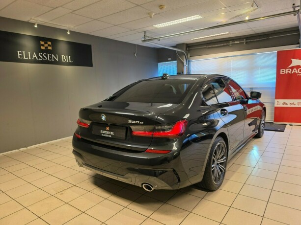 bmw-330e-plug-in-petrol-2020-big-5
