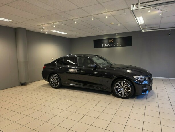 bmw-330e-plug-in-petrol-2020-big-2