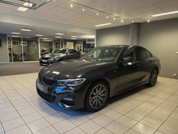 bmw-330e-plug-in-petrol-2020-big-7