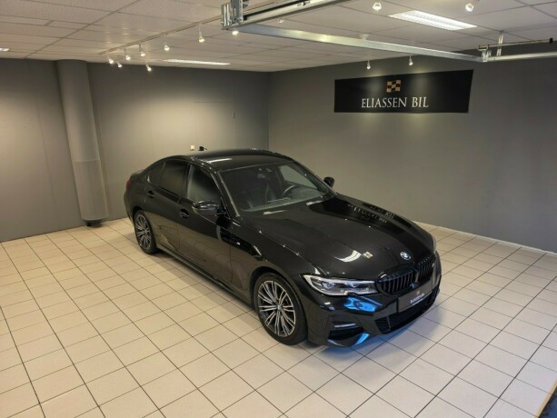bmw-330e-plug-in-petrol-2020-big-1