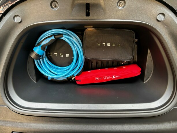 tesla-model-y-elektrisitet-2023-big-37