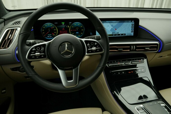 mercedes-benz-eqc400-elektrisitet-2021-big-26
