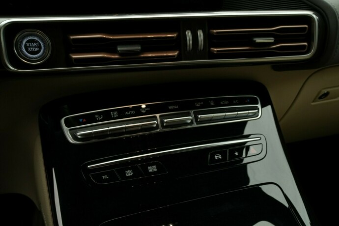 mercedes-benz-eqc400-elektrisitet-2021-big-39