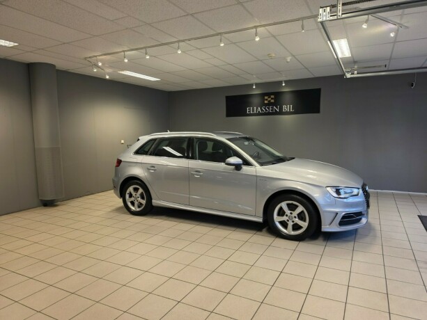 audi-a3-plug-in-petrol-2016-big-2