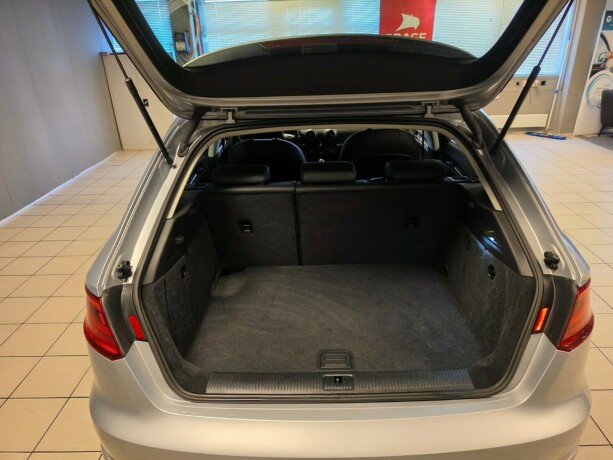 audi-a3-plug-in-petrol-2016-big-15