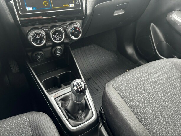 suzuki-swift-elektrisitetbensin-2022-big-16
