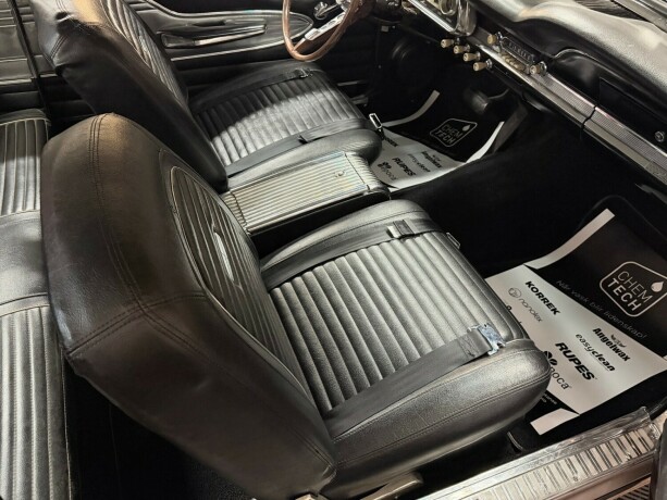 ford-falcon-bensin-1963-big-26