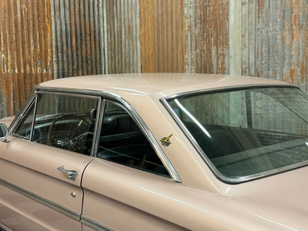 ford-falcon-bensin-1963-big-15