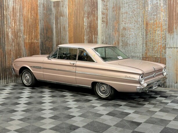 ford-falcon-bensin-1963-big-9