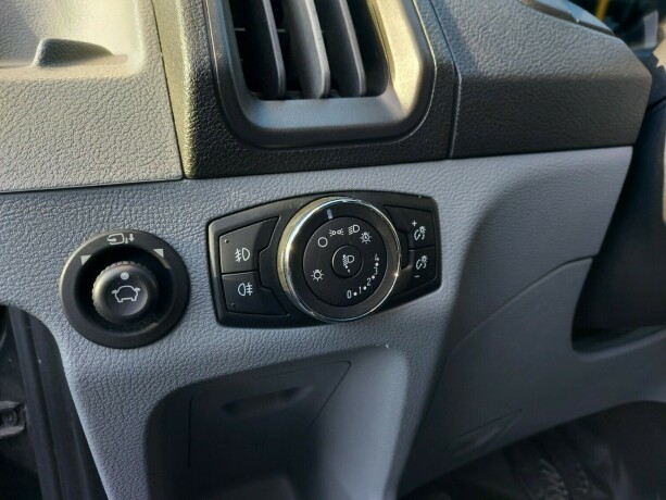 ford-transit-diesel-2017-big-15