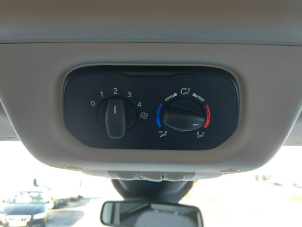 ford-transit-diesel-2017-big-25