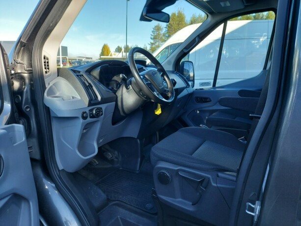 ford-transit-diesel-2017-big-17