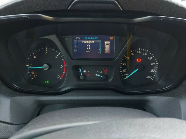 ford-transit-diesel-2017-big-21