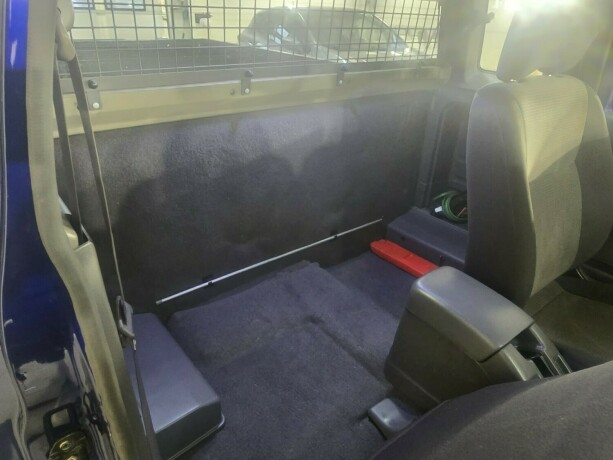 nissan-king-cab-diesel-2003-big-19