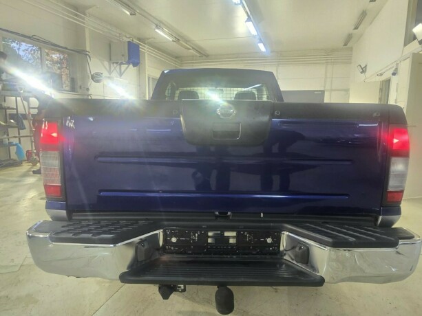 nissan-king-cab-diesel-2003-big-7