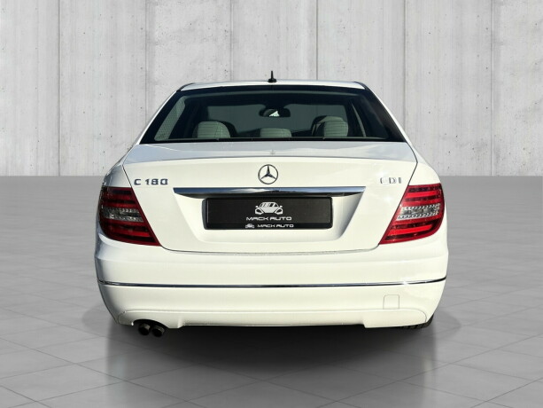 mercedes-benz-180-diesel-2013-big-6