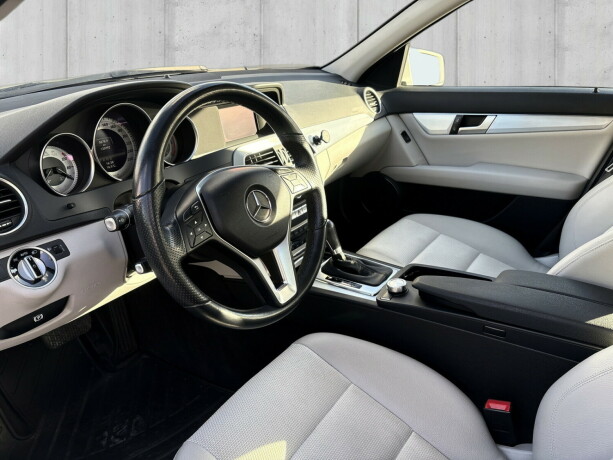 mercedes-benz-180-diesel-2013-big-12