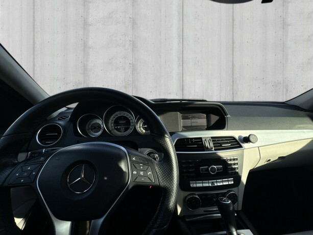 mercedes-benz-180-diesel-2013-big-21