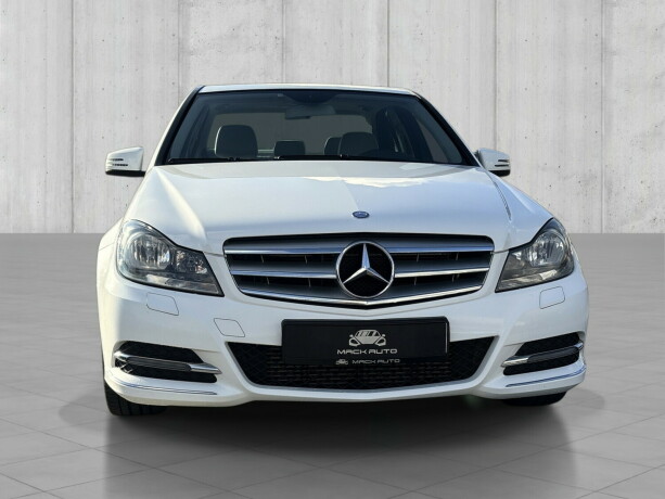mercedes-benz-180-diesel-2013-big-1