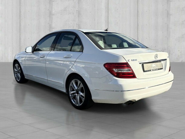 mercedes-benz-180-diesel-2013-big-7