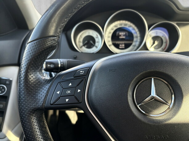 mercedes-benz-180-diesel-2013-big-13
