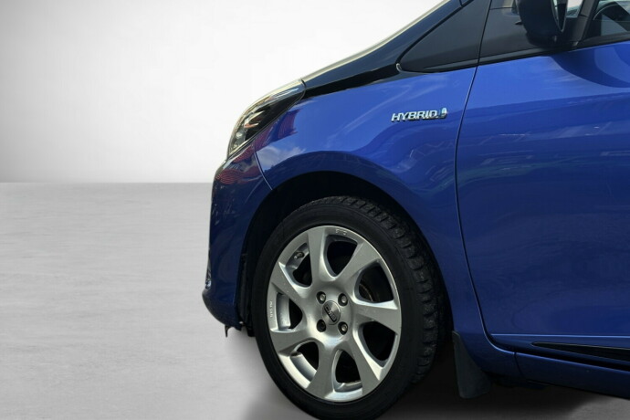 toyota-yaris-elektrisitetbensin-2017-big-7