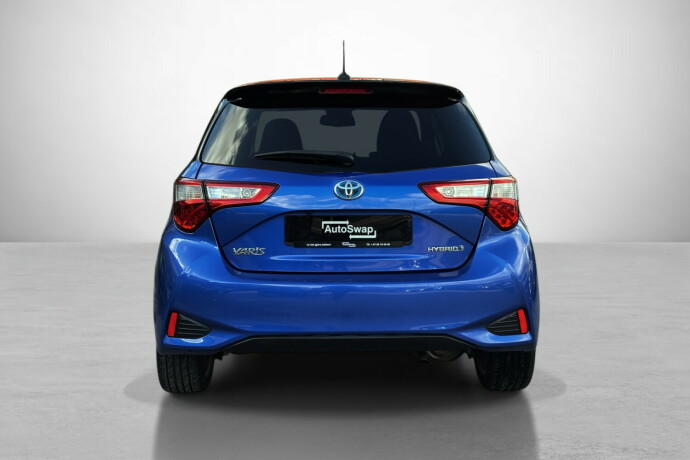 toyota-yaris-elektrisitetbensin-2017-big-9