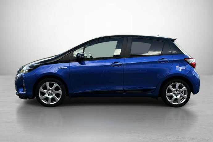 toyota-yaris-elektrisitetbensin-2017-big-5