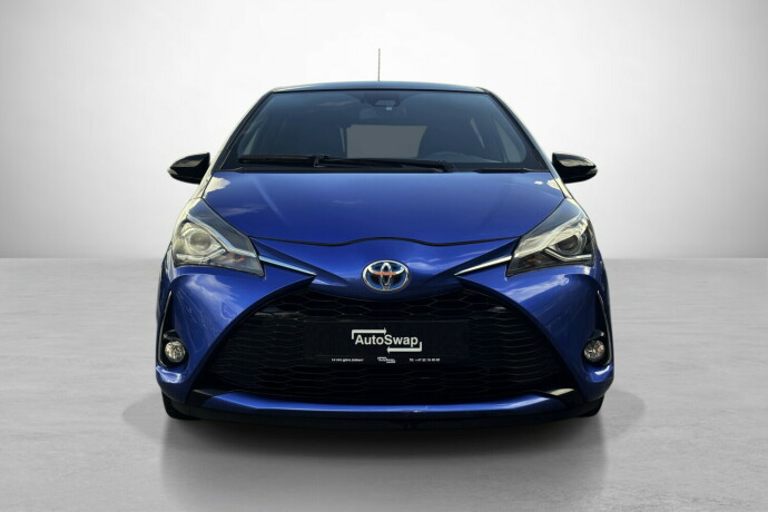 toyota-yaris-elektrisitetbensin-2017-big-2