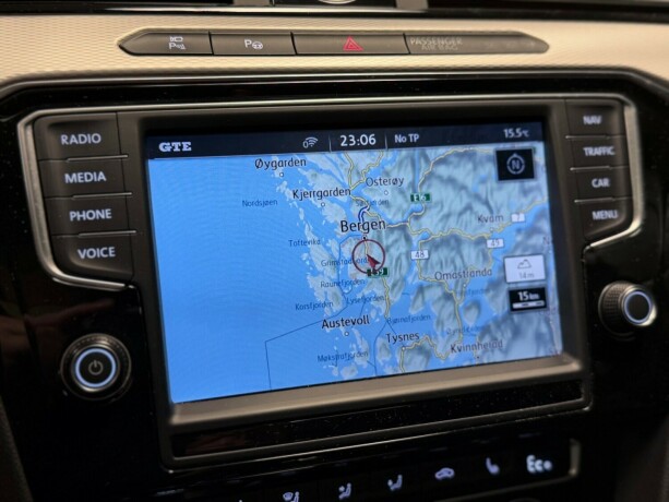 volkswagen-passat-elektrisitetbensin-2017-big-25