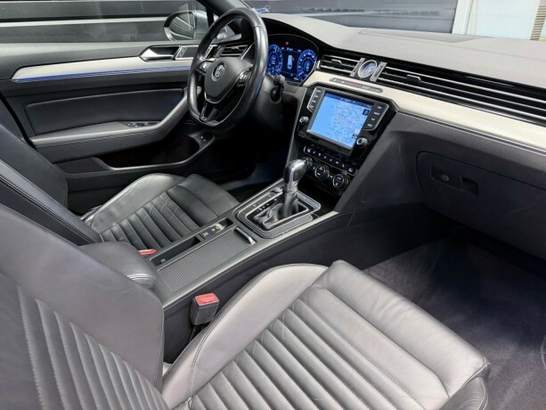volkswagen-passat-elektrisitetbensin-2017-big-15