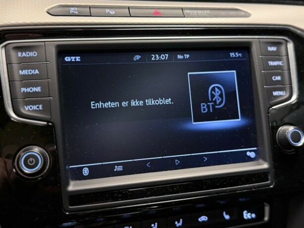 volkswagen-passat-elektrisitetbensin-2017-big-28