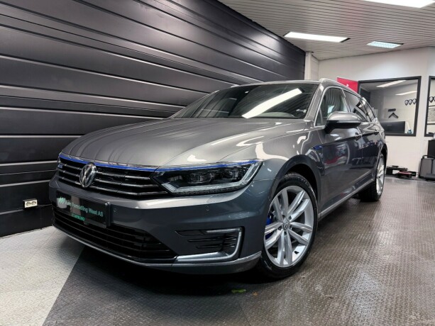 volkswagen-passat-elektrisitetbensin-2017-big-2