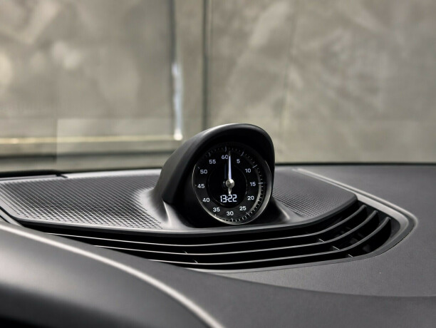 porsche-taycan-4-elektrisitet-2021-big-10
