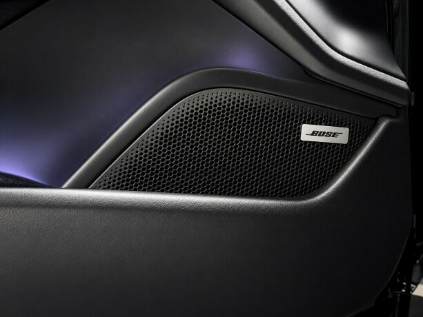 porsche-taycan-4-elektrisitet-2021-big-15