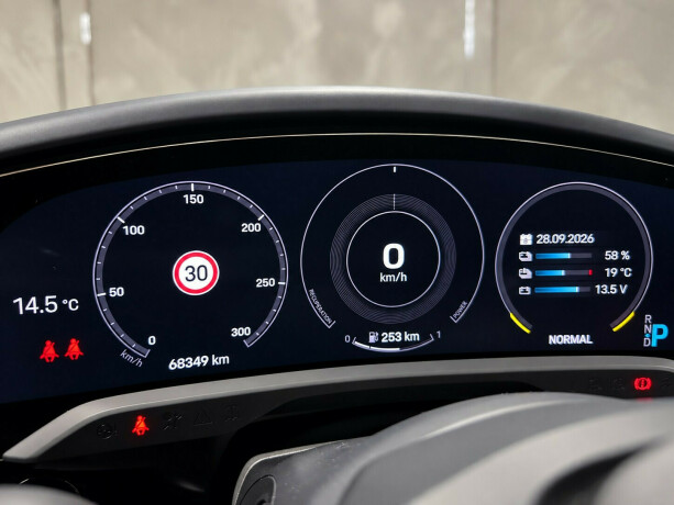 porsche-taycan-4-elektrisitet-2021-big-16