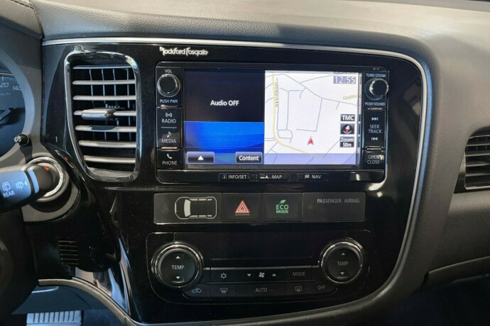 mitsubishi-outlander-diesel-2016-big-22